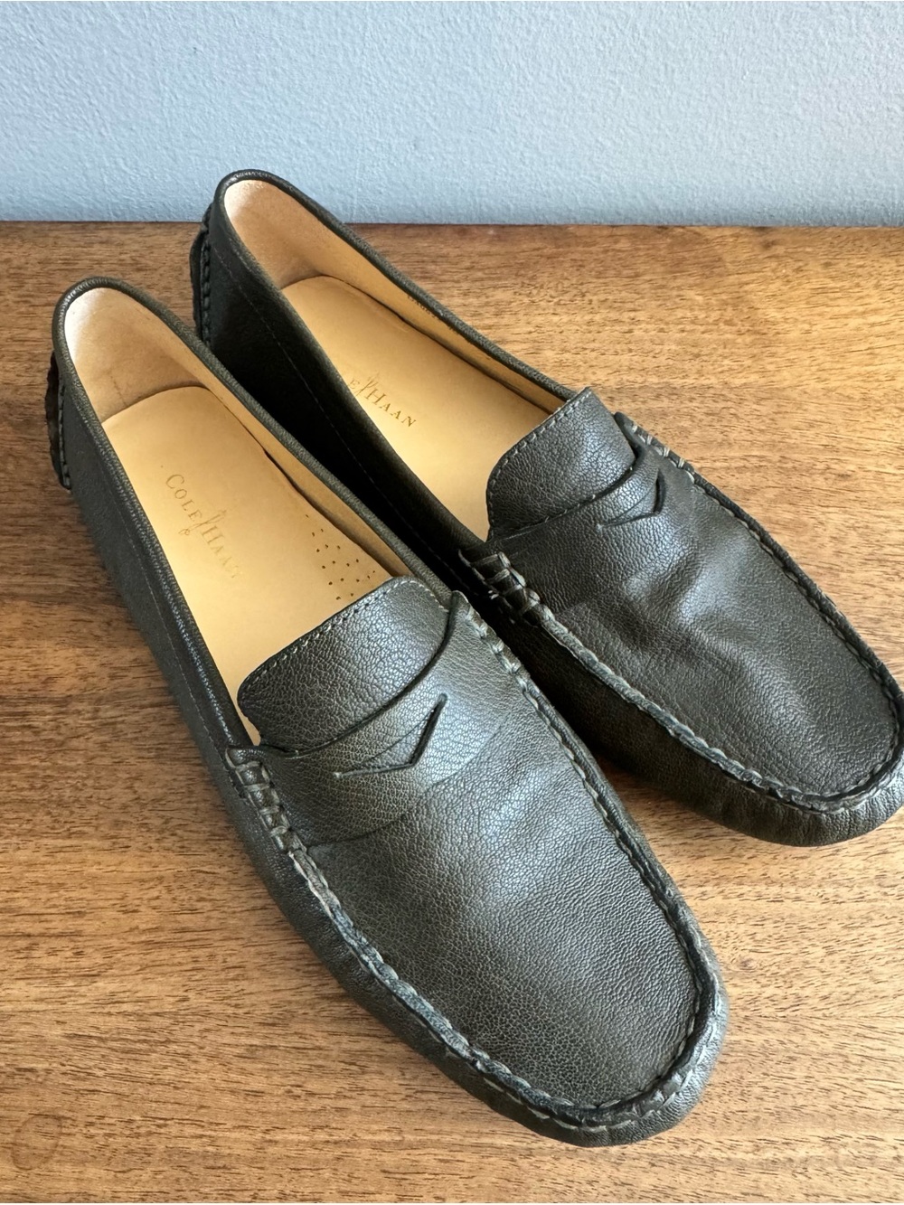 Cole Haan Leather Penny Loafer Slip On Driving Shoes Moccasin Style Women’s 9 - Picture 2 of 9